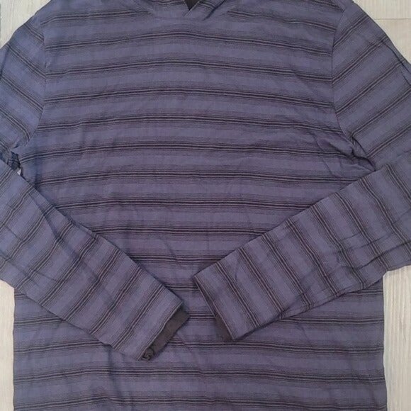 Vince Men's Small Hooded Long Sleeve Shirt - Picture 2 of 5